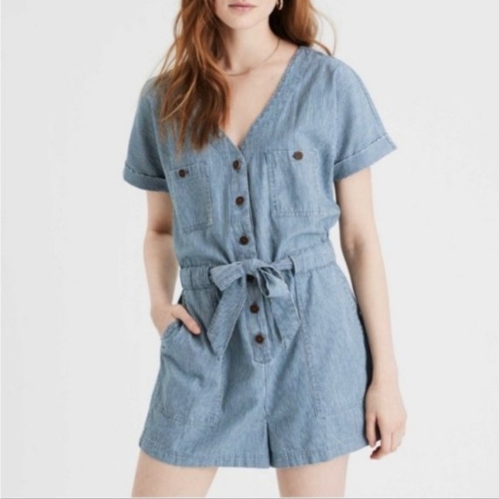 American Eagle Denim Striped Romper XL Pinstripe Blue Chambray